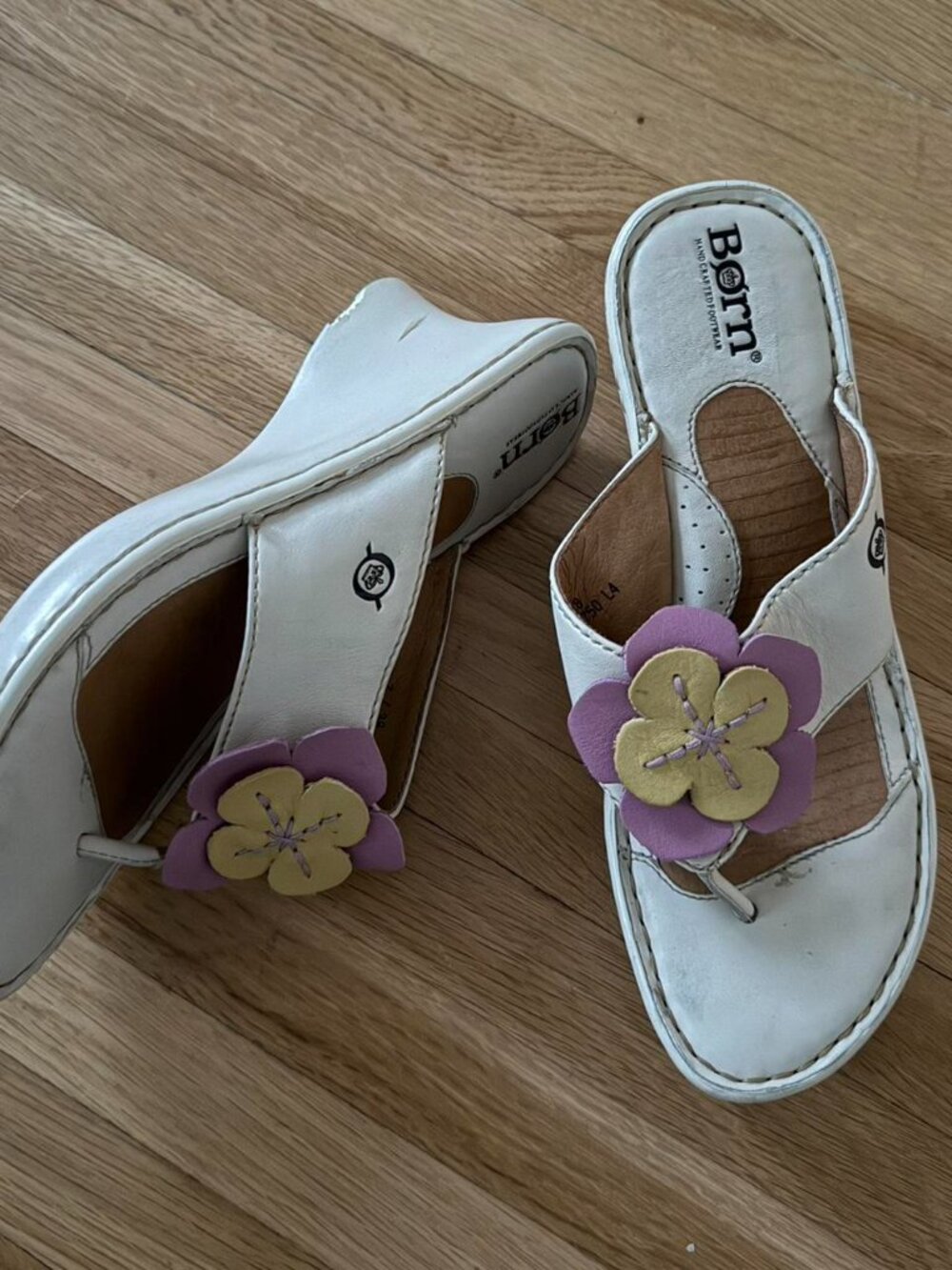 Born Women's Multi Sandals - Picture 2 of 4